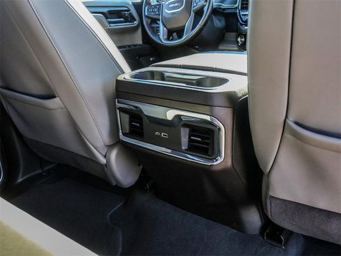 Certified 2024 GMC Sierra 1500 SLT w/ SLT Convenience Package image 24