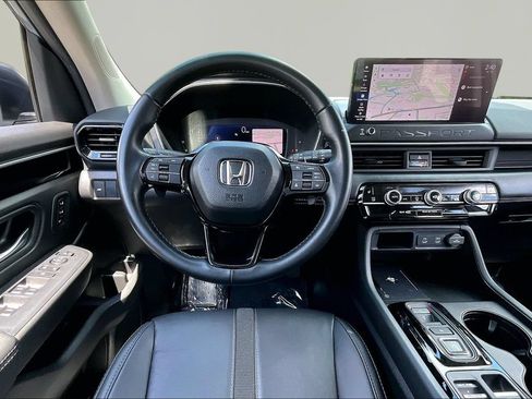 Used 2026 Honda Passport RTL image 9