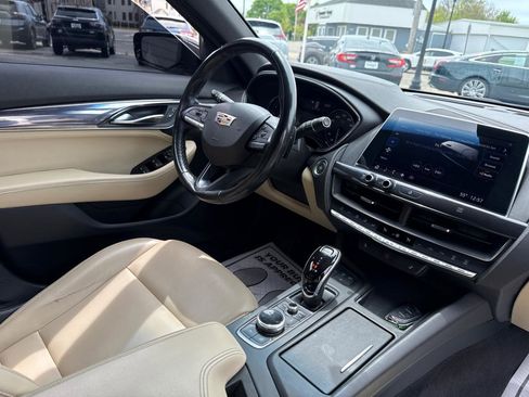 Used 2020 Cadillac CT5 Luxury w/ Cold Weather Package AWD/4WD image 13