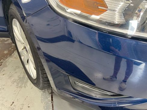 Used 2012 Ford Taurus SEL FWD image 28