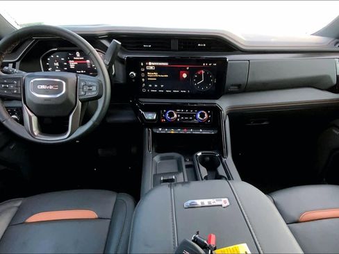 Used 2026 GMC Sierra 2500 AT4 w/ AT4 Premium Plus Package image 14