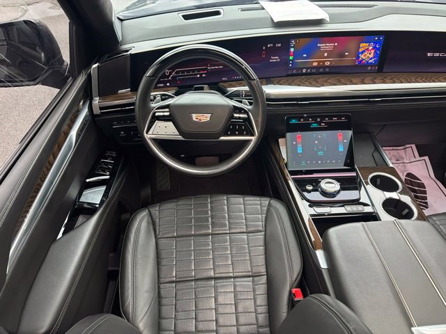 Used 2025 Cadillac Escalade ESV Sport Platinum AWD/4WD image 19