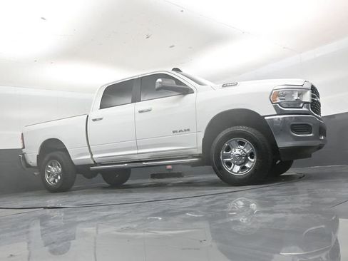 Used 2022 RAM 2500 Big Horn AWD/4WD image 39