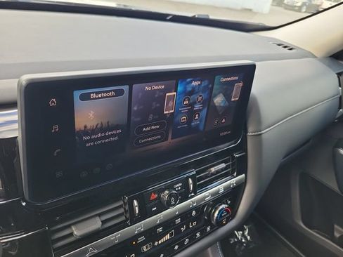 New 2026 Nissan Pathfinder SL AWD/4WD image 27