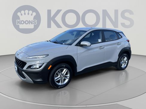 Used 2023 Hyundai Kona SE AWD/4WD image 1