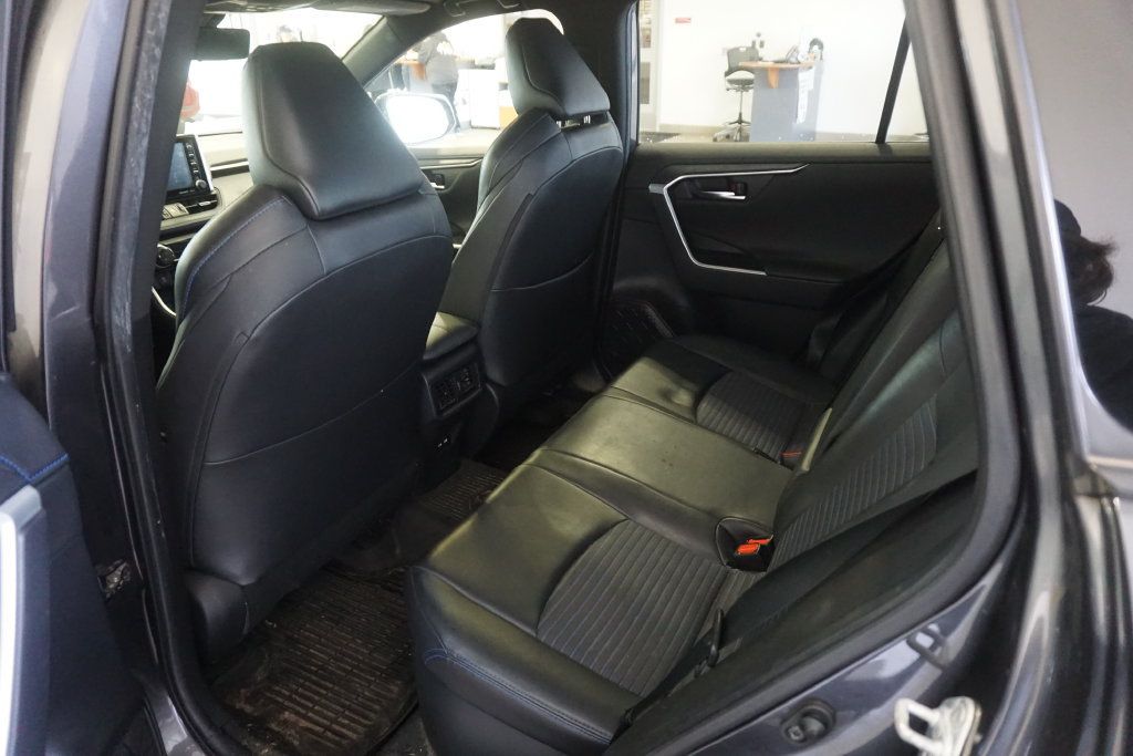 Used 2021 Toyota RAV4 XSE w/ XSE Grade Weather Package AWD/4WD image 13