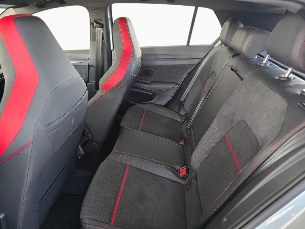 New 2026 Volkswagen GTI SE FWD image 31