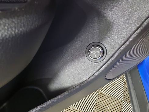 Used 2020 Chevrolet Blazer RS image 25