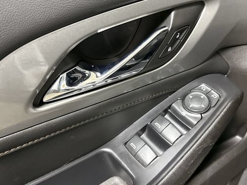 Used 2021 Chevrolet Traverse LS w/ LPO, Blackout Package FWD image 20