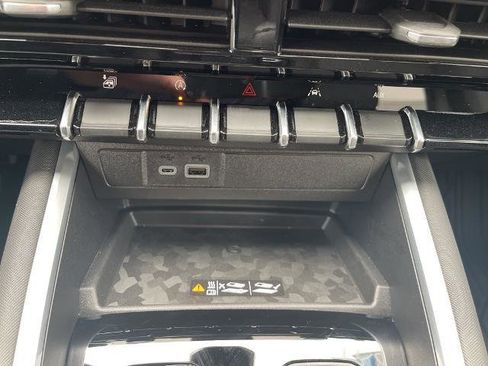New 2025 Chevrolet Colorado Z71 w/ Z71 Convenience Package 2 AWD/4WD image 16