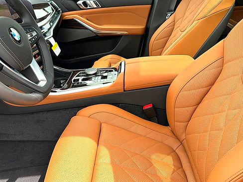 New 2026 BMW X5 sDrive40i w/ Premium Package RWD image 10