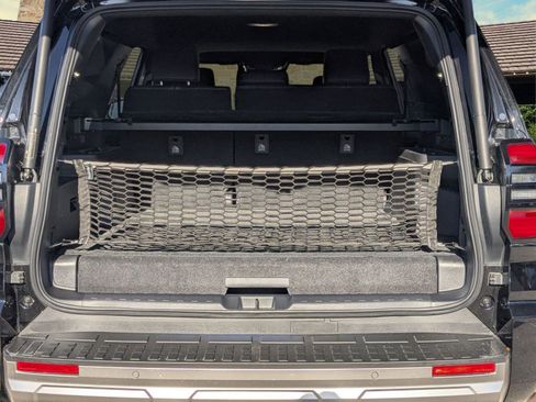 Used 2025 Toyota 4Runner Limited image 24