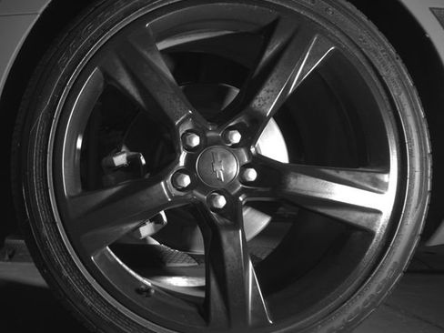 Used 2018 Chevrolet Camaro LT RWD image 13