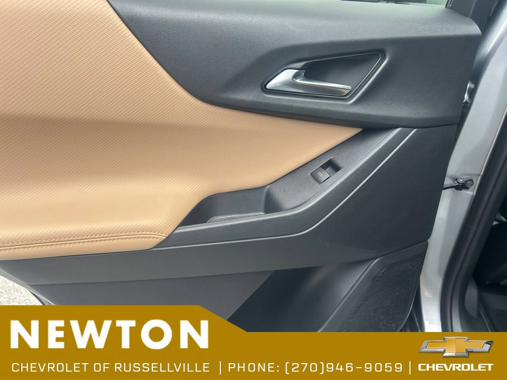 New 2027 Chevrolet Equinox ACTIV w/ Convenience Package III FWD image 36