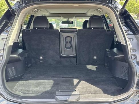 Used 2016 Nissan Rogue SL w/ SL Premium Package AWD/4WD image 12
