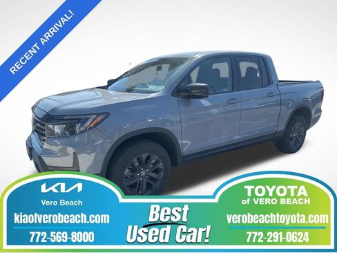 Used 2023 Honda Ridgeline Sport image 1