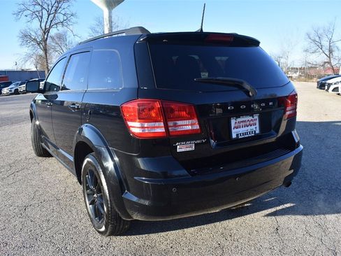 Used 2020 Dodge Journey SE w/ SE Popular Equipment Group image 5