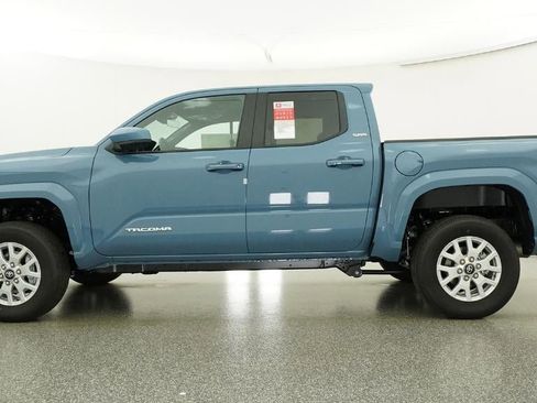 New 2026 Toyota Tacoma SR5 RWD image 19