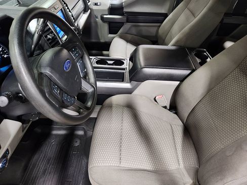 Used 2018 Ford F250 XLT w/ XLT Value Package image 32