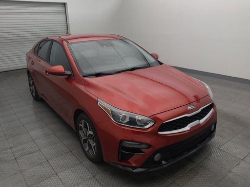 Used 2020 Kia Forte LXS FWD image 13
