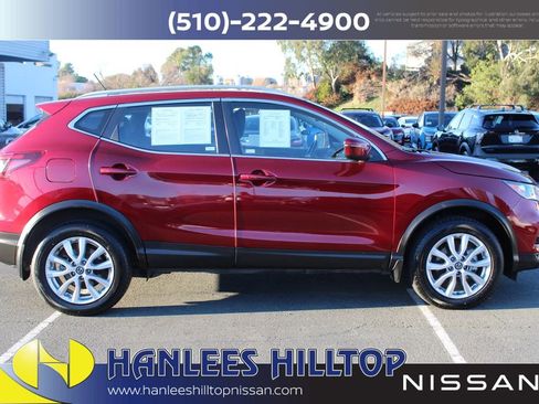 Used 2022 Nissan Rogue Sport SV image 6