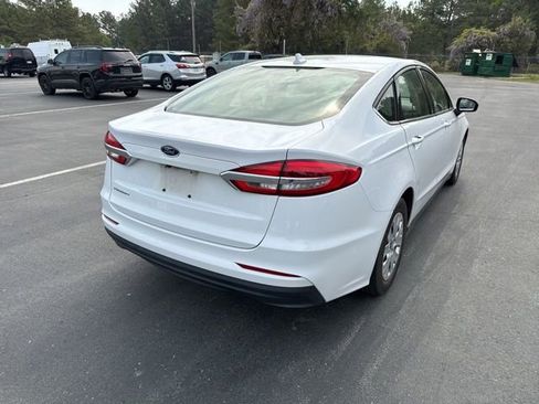 Used 2020 Ford Fusion S image 5