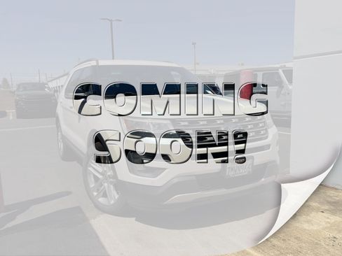 Used 2016 Ford Explorer XLT w/ Equipment Group 202A FWD image 1