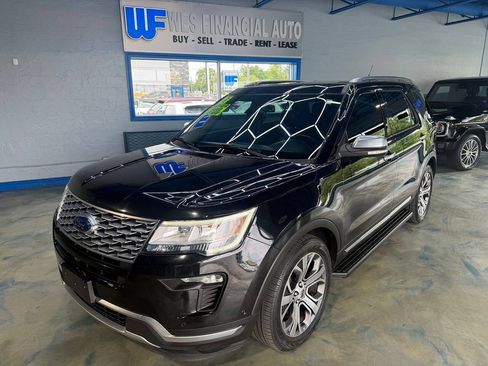 Used 2019 Ford Explorer Platinum AWD/4WD image 7