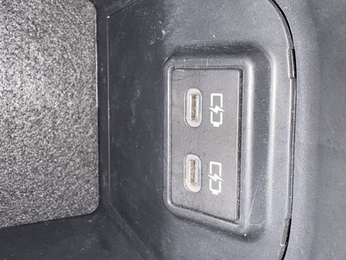 Used 2024 Toyota RAV4 XLE FWD image 31