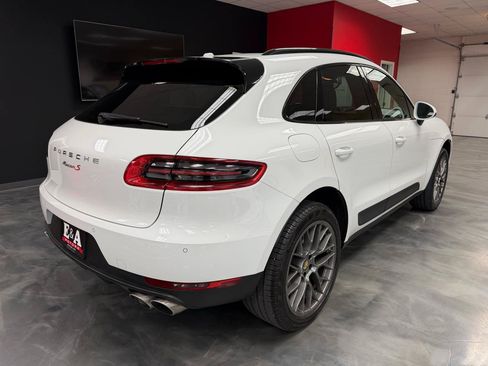 Used 2016 Porsche Macan S AWD/4WD image 9