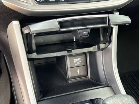 Used 2015 Honda Accord Hybrid Sedan image 28