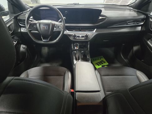 Certified 2024 Buick Envista Preferred w/ Convenience I Package image 10