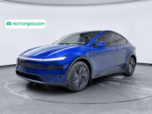 Used 2026 Tesla Model Y Long Range AWD/4WD image 1