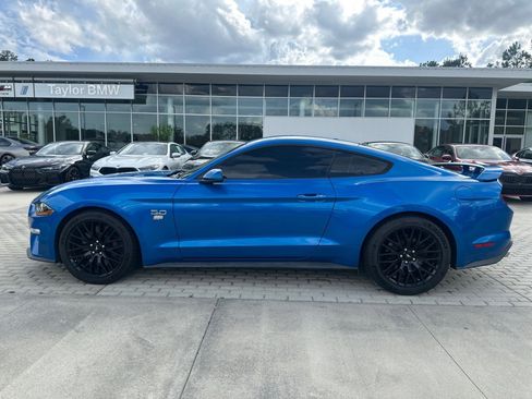Used 2019 Ford Mustang GT Premium w/ GT Performance Package RWD image 2