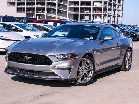 Used 2022 Ford Mustang GT w/ Equipment Group 301A RWD image 1