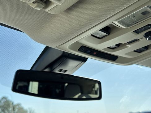 Used 2022 GMC Yukon Denali image 27