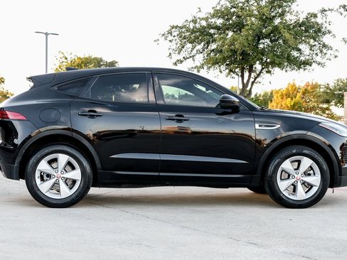 Used 2019 Jaguar E-PACE S image 7
