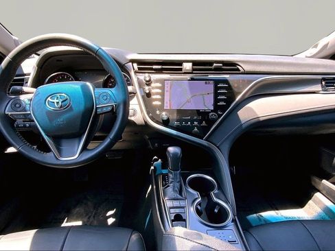 Used 2018 Toyota Camry XSE w/ Driver Assist Package FWD image 7