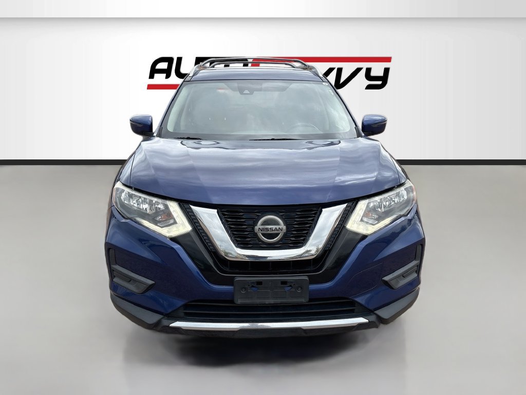 Used 2020 Nissan Rogue SV AWD/4WD image 2