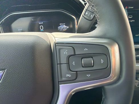 Used 2024 Chevrolet Silverado 1500 LT AWD/4WD image 24