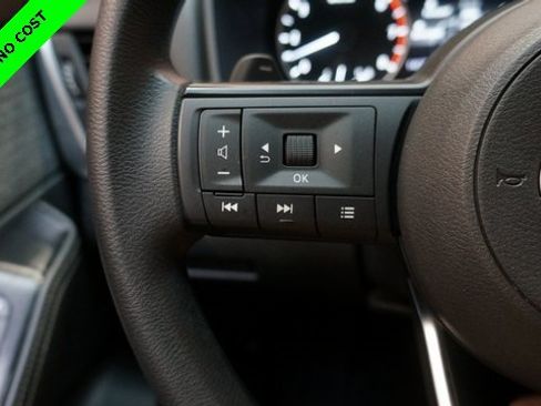 Certified 2022 Nissan Rogue S image 22