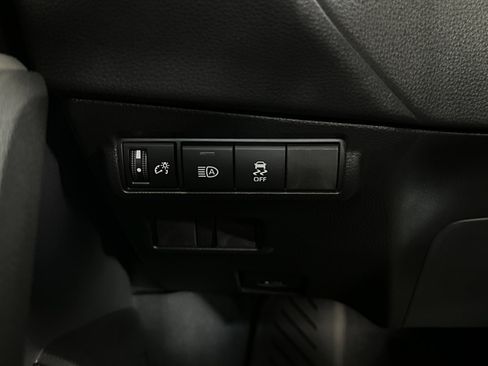New 2026 Toyota Corolla Cross LE FWD image 29