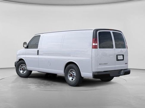 New 2026 GMC Savana 2500 RWD image 3