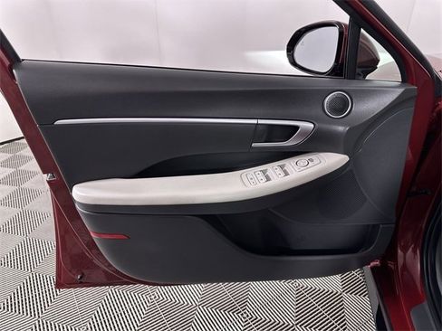 Used 2024 Hyundai Sonata SEL w/ Convenience Package image 23