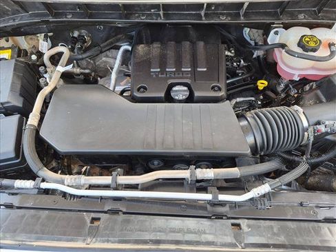 Used 2023 Chevrolet Silverado 1500 W/T w/ Trailering Package AWD/4WD image 20