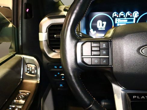 Used 2022 Ford F150 Platinum image 11