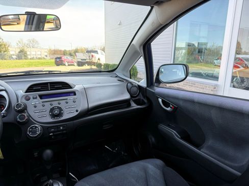 Used 2010 Honda Fit Sport image 23