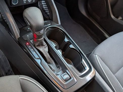 Used 2023 Chevrolet TrailBlazer LS image 29