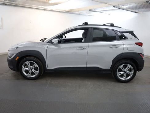 Used 2023 Hyundai Kona SEL image 2