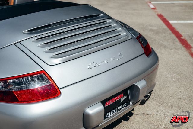 Used 2006 Porsche 911 Cabriolet image 30